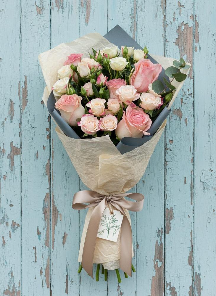 Букет цветов из: Розы в Калачинске