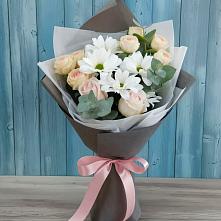 Букет цветов из:  Хризантемы и Розы в Калачинске