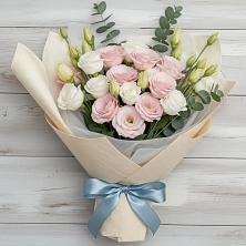 Букет цветов из:  Лизиантусы в Калачинске