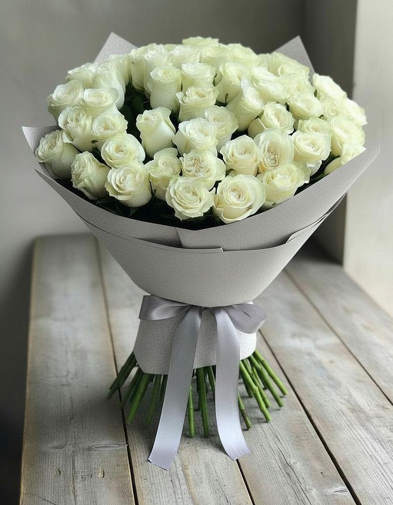 Букет 35 Белых роз в Калачинске