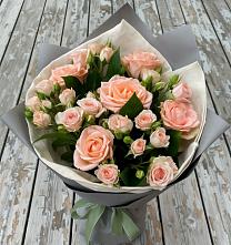 Букет цветов из:  Розы в Калачинске